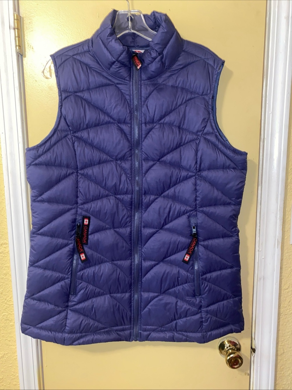 Canada Weather Gear Womens Puffer Vest Blue Chevron Quilted Size Large